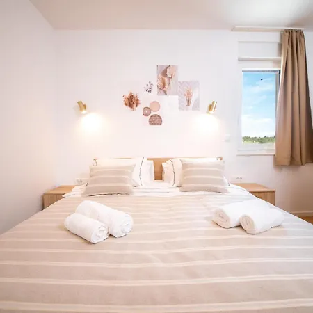 Awesome In With Sauna * Vrsi