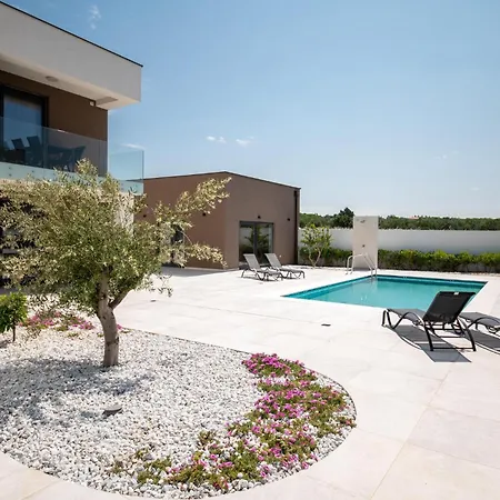 Awesome In With Sauna * Vrsi