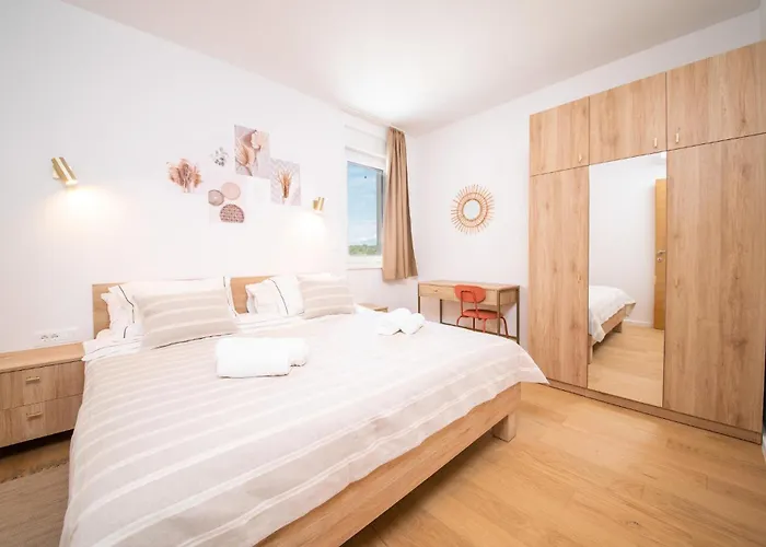 Awesome In With Sauna * Vrsi